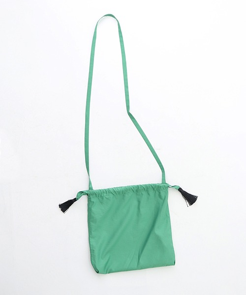 salle de bal（サルデバル）の「ihana / イハナ リバーシブル 巾着 ショルダー バッグ 1162005G BUR（ショルダーバッグ・レディース・ベージュ/ネイビー/グレー/ナチュラル/ブルー系その他/チャコール・FREE）」の22枚目の写真