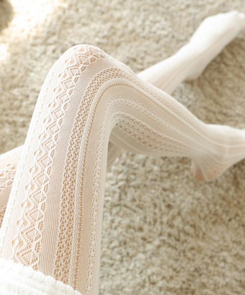 Lace Ladies(レースレディース)の「ラッセルレースタイツ(タイツ/ストッキング・レディース・ネイビー/グレー/ホワイト/ブラック・FREE)」の2枚目の写真