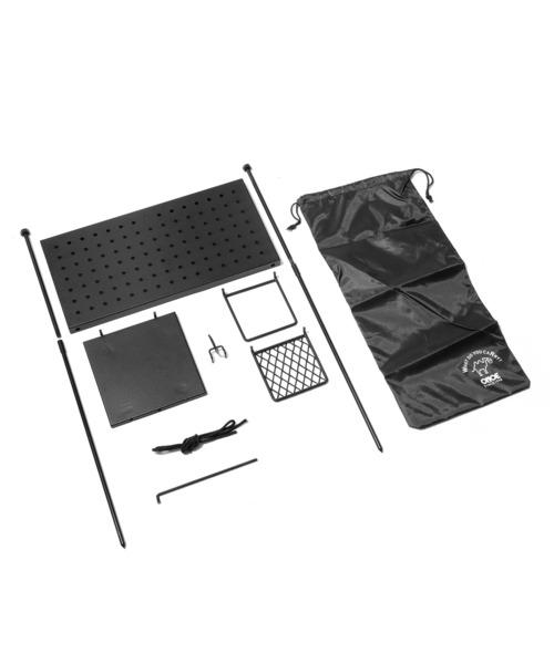 JACK & MARIE（ジャックアンドマリー）の「ONOE　パンチングサイドテーブル PT-4020（アウトドアグッズ・メンズ・ブラック・F）」の9枚目の写真