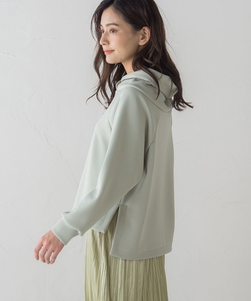 socolla（ソコラ）の「【socolla】ラグラン抜けエリプルオーバー≪洗濯機で洗える≫（パーカー・レディース・ブラック/オフホワイト/ピンク/グリーン・M）」の15枚目の写真