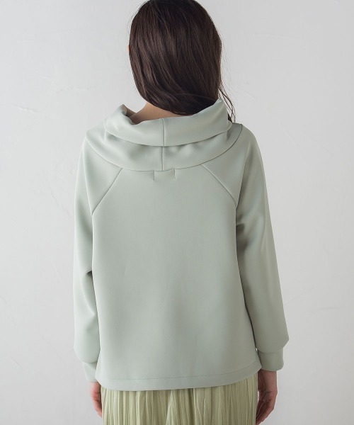 socolla（ソコラ）の「【socolla】ラグラン抜けエリプルオーバー≪洗濯機で洗える≫（パーカー・レディース・ブラック/オフホワイト/ピンク/グリーン・M）」の18枚目の写真