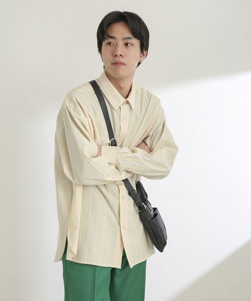 SENSE OF PLACE by URBAN RESEARCH（センスオブプレイスバイアーバンリサーチ）の「ストライプタイプライタールーズシャツB（シャツ/ブラウス・メンズ・ネイビー/イエロー/グリーン・MEDIUM/LARGE）」の6枚目の写真