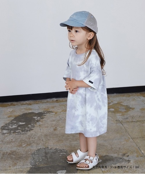 quoti use fith(クゥオティ ユース フィス)の「マーブル天竺 5分袖 BIG ひざ下丈ワンピース(ワンピース・キッズ・ベージュ/グレー/ブルー・90/100/110/80/120/130)」の1枚目の写真
