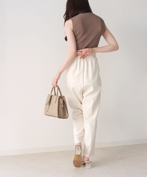 HER CLOSET（ハークローゼット）の「【twenty three】シャーリングプチハイネックリブニットノースリーブトップス（ニット/セーター・レディース・ブラック/グリーン/アイボリー/モカ・FREE）」の7枚目の写真