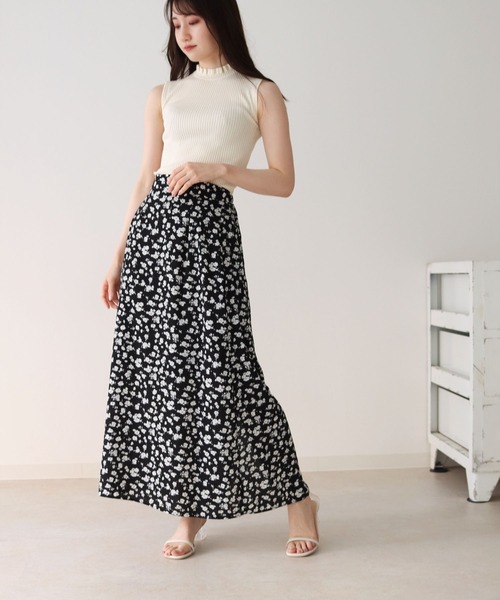 HER CLOSET（ハークローゼット）の「【twenty three】シャーリングプチハイネックリブニットノースリーブトップス（ニット/セーター・レディース・ブラック/グリーン/アイボリー/モカ・FREE）」の5枚目の写真