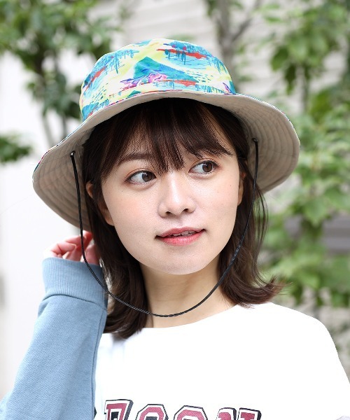 チチカカ(チチカカ)の「グラフィカルリバーシブルハット(ハット・レディース・ブラック/カーキ/キャメル・FREE)」の11枚目の写真