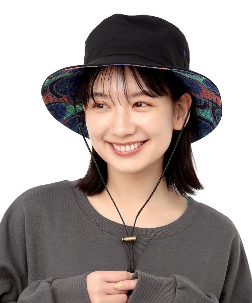 チチカカ(チチカカ)の「グラフィカルリバーシブルハット(ハット・レディース・ブラック/カーキ/キャメル・FREE)」の13枚目の写真