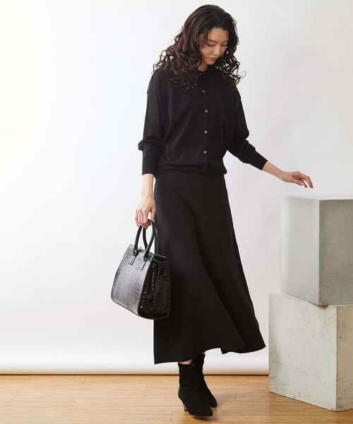 OUVRAGE CLASSE（ウヴラージュクラス）の「ニットロングフレアースカート（スカート・レディース・ブラック/グレイッシュベージュ・FREE）」の15枚目の写真