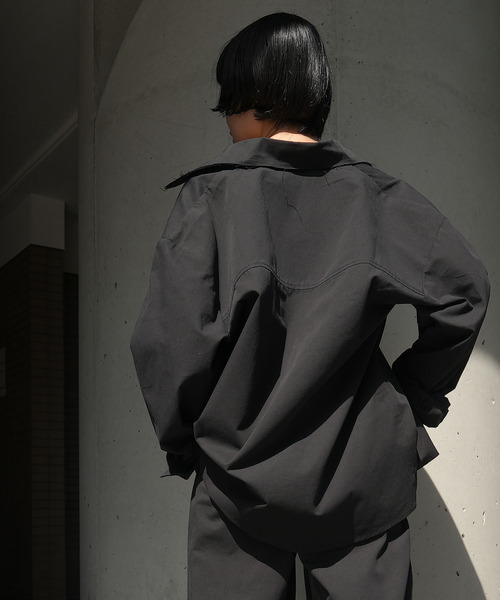 chuclla(チュクラ)の「オーバーサイズ コットン シャツ(セットアップ対応)chw22s073(シャツ/ブラウス・レディース・ブラック/ベージュ・FREE)」の9枚目の写真