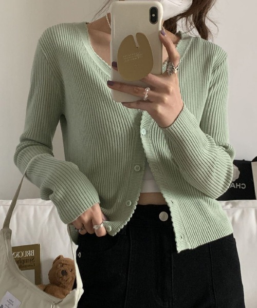 AMOUR BOX(アムールボックス)の「薄手リブニットカーディガン(カーディガン/ボレロ・レディース・ブラック/ホワイト/ブルー/グレー・SMALL/MEDIUM)」の9枚目の写真