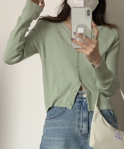 AMOUR BOX(アムールボックス)の「薄手リブニットカーディガン(カーディガン/ボレロ・レディース・ブラック/ホワイト/ブルー/グレー・SMALL/MEDIUM)」の7枚目の写真