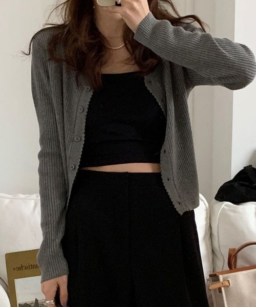 AMOUR BOX(アムールボックス)の「薄手リブニットカーディガン(カーディガン/ボレロ・レディース・ブラック/ホワイト/ブルー/グレー・SMALL/MEDIUM)」の10枚目の写真