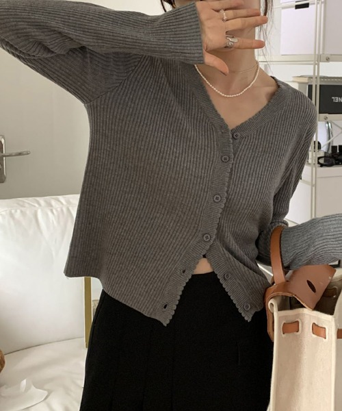 AMOUR BOX(アムールボックス)の「薄手リブニットカーディガン(カーディガン/ボレロ・レディース・ブラック/ホワイト/ブルー/グレー・SMALL/MEDIUM)」の18枚目の写真