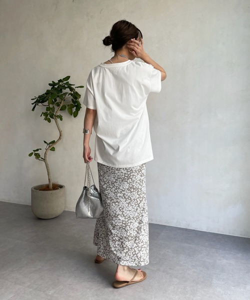 DouDou(ドゥドゥ)の「【AgAwd/アガウド】フォトTEE(Tシャツ/カットソー・レディース・ブラック/ホワイト・FREE)」の14枚目の写真