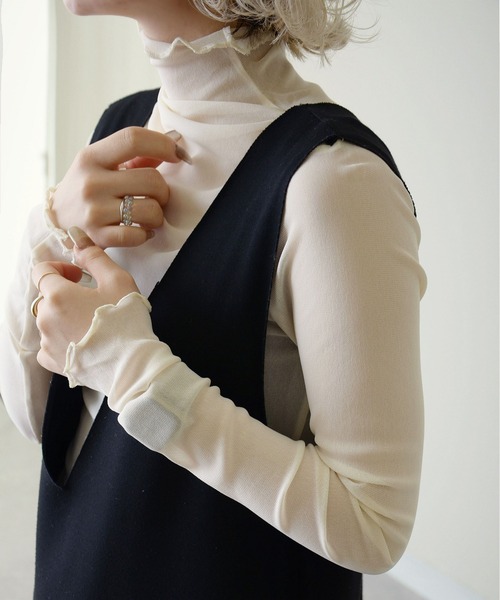 ibeul_（イベール）の「シアーチュール ハイネック トップス（Tシャツ/カットソー・レディース・ブラック/ブラウン/グレー/アイボリー/ホワイト/グリーン/ベージュ・FREE）」の9枚目の写真