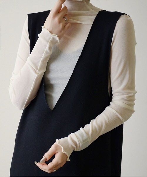 ibeul_（イベール）の「シアーチュール ハイネック トップス（Tシャツ/カットソー・レディース・ブラック/ブラウン/グレー/アイボリー/ホワイト/グリーン/ベージュ・FREE）」の10枚目の写真