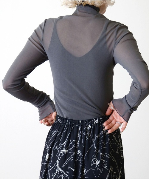 ibeul_（イベール）の「シアーチュール ハイネック トップス（Tシャツ/カットソー・レディース・ブラック/ブラウン/グレー/アイボリー/ホワイト/グリーン/ベージュ・FREE）」の11枚目の写真