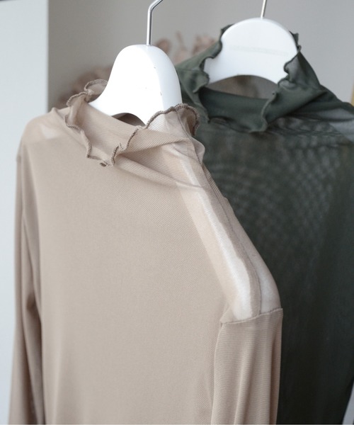 ibeul_（イベール）の「シアーチュール ハイネック トップス（Tシャツ/カットソー・レディース・ブラック/ブラウン/グレー/アイボリー/ホワイト/グリーン/ベージュ・FREE）」の16枚目の写真