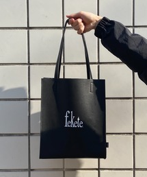 FEKETE（フェケテ）の「FEKETE KEI SHOP BAG (BLACK) -Graphic