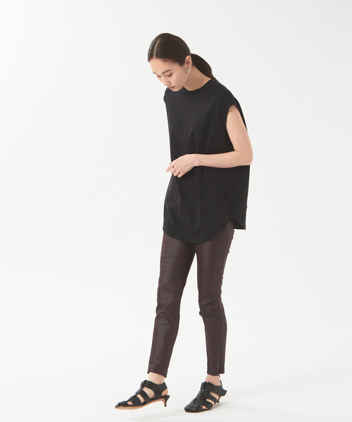 qualite（カリテ）の「コットンフレンチスリーブカットソー（Tシャツ/カットソー・レディース・オフホワイト/グリーン/ブラック/サーモンピンク・36/38）」の5枚目の写真