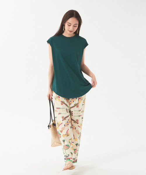 qualite（カリテ）の「コットンフレンチスリーブカットソー（Tシャツ/カットソー・レディース・オフホワイト/グリーン/ブラック/サーモンピンク・36/38）」の10枚目の写真