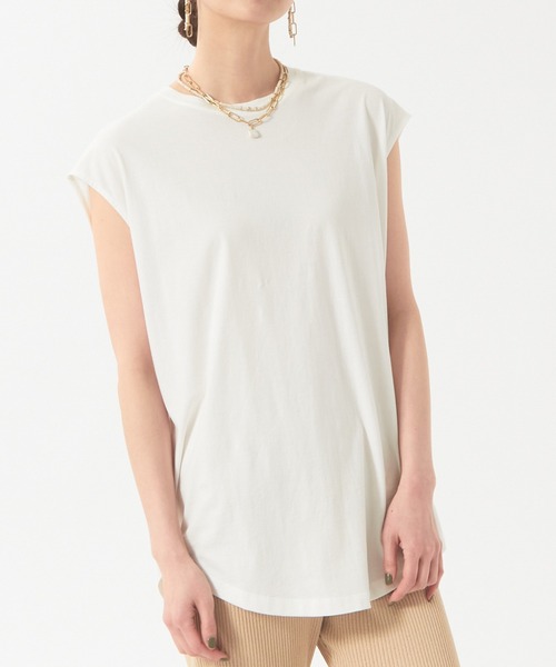 qualite（カリテ）の「コットンフレンチスリーブカットソー（Tシャツ/カットソー・レディース・オフホワイト/グリーン/ブラック/サーモンピンク・36/38）」の2枚目の写真