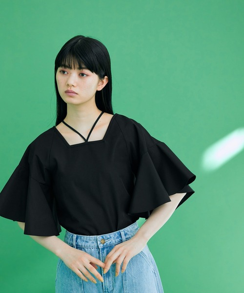 クロスストラップブラウス