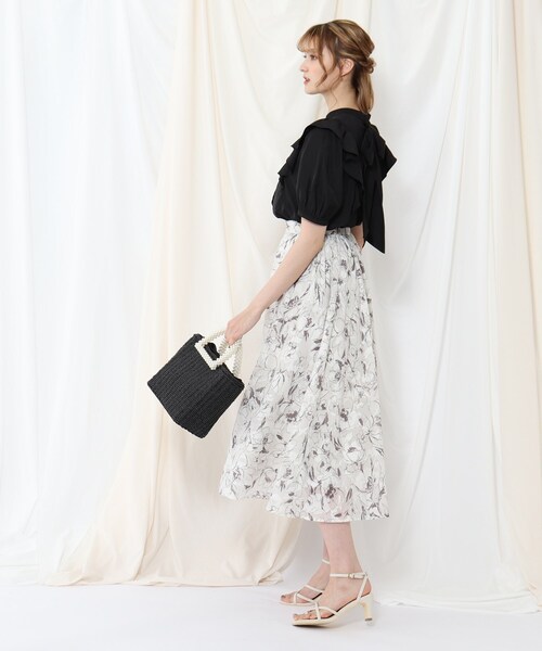 couture brooch（クチュールブローチ）の「◆マルチWAY仕様/大人フェミニンに着こなす。リボンフリルブラウス（シャツ/ブラウス・レディース・ブラック/サンドベージュ/ベビーピンク・38/40）」の5枚目の写真