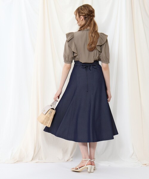 couture brooch（クチュールブローチ）の「◆マルチWAY仕様/大人フェミニンに着こなす。リボンフリルブラウス（シャツ/ブラウス・レディース・ブラック/サンドベージュ/ベビーピンク・38/40）」の9枚目の写真