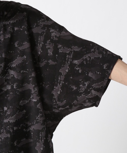 HARE(ハレ)の「ドルマンアブストラクトシャツ(HARE)(シャツ/ブラウス・メンズ・ブラック/パープル/オフホワイト・SMALL/MEDIUM)」の14枚目の写真