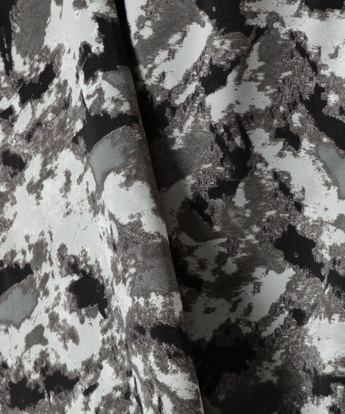 HARE(ハレ)の「ドルマンアブストラクトシャツ(HARE)(シャツ/ブラウス・メンズ・ブラック/パープル/オフホワイト・SMALL/MEDIUM)」の9枚目の写真