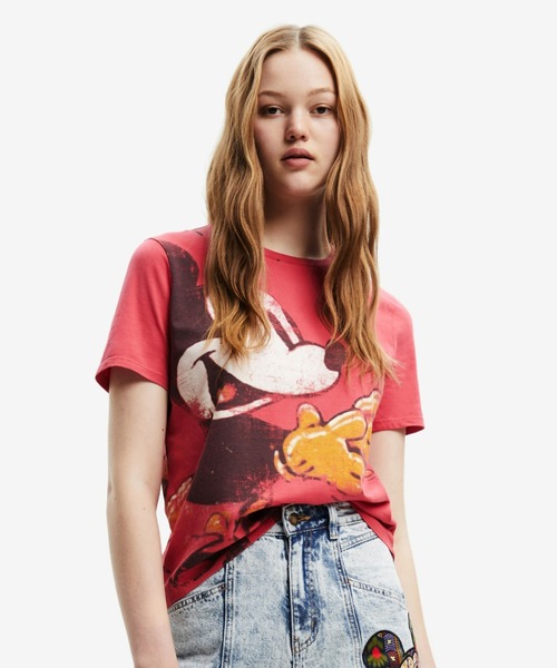 Desigual(デシグアル)の「ミッキーマウス Tシャツ(Tシャツ/カットソー・レディース・ホワイト/レッド・XS/M/S/L/XL)」の2枚目の写真