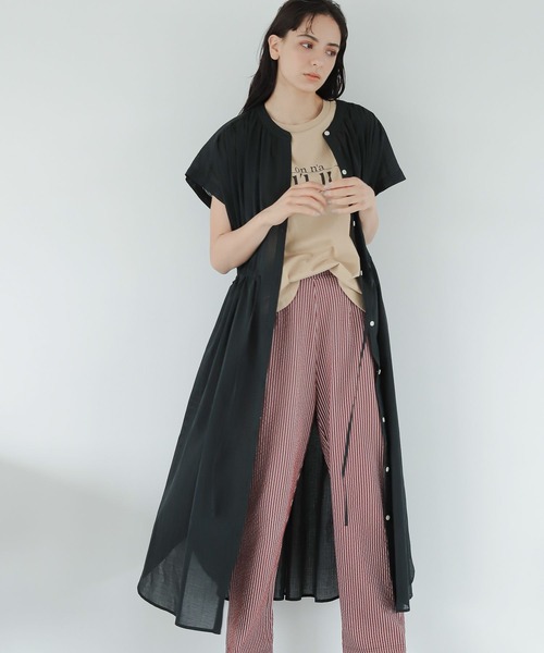 LAKOLE（ラコレ）の「BIGロゴスリーブレスTシャツ / 299131（Tシャツ/カットソー・レディース・ブラック/オフホワイト/ベージュ・SMALL/MEDIUM）」の14枚目の写真