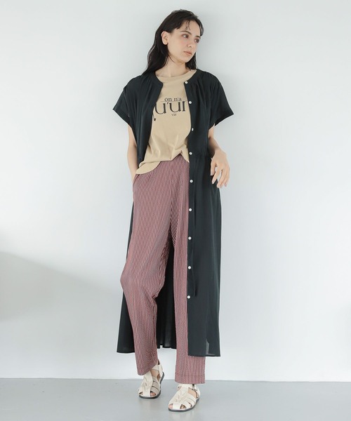 LAKOLE（ラコレ）の「BIGロゴスリーブレスTシャツ / 299131（Tシャツ/カットソー・レディース・ブラック/オフホワイト/ベージュ・SMALL/MEDIUM）」の15枚目の写真