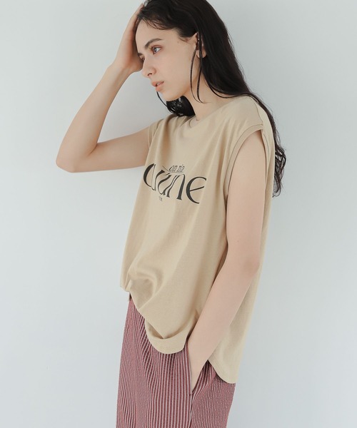 LAKOLE（ラコレ）の「BIGロゴスリーブレスTシャツ / 299131（Tシャツ/カットソー・レディース・ブラック/オフホワイト/ベージュ・SMALL/MEDIUM）」の19枚目の写真