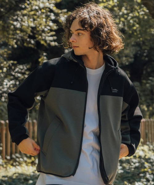 OUTDOOR PRODUCTS(アウトドアプロダクツ)の「【OUTDOOR PRODUCTS/アウトドアプロダクツ】防風 ダンボールフルジップパーカー ビッグシルエット ワンポイントブランドロゴ(パーカー・メンズ・ブラック/ベージュ/カーキ/杢グレー・MEDIUM/LARGE/X-LARGE)」の1枚目の写真