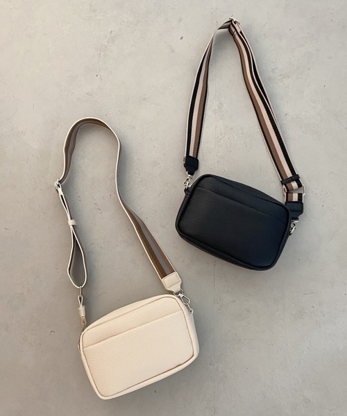ショルダーバッグ・ポシェット COLLEGE MEDIUM SHOULDER ☆SQUARE LINE☆CHARMING 2-WAY SHOULDER BAG☆ショルダーバッグ