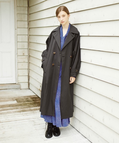 INED CLARO(イネドクラロ)の「ランダムドット2WAYボウタイブラウス【セットアップ対応】(シャツ/ブラウス・レディース・オフホワイト/ブラック/ブルー・フリー)」の5枚目の写真