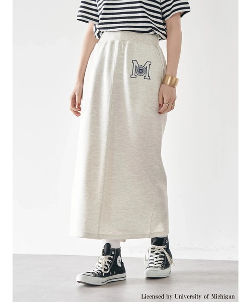 earth music&ecology（アースミュージックアンドエコロジー）の「別注 MICHIGAN ミニ裏毛タイトスカート（スカート・レディース・チャコールグレー/イエロー/ホワイト系その他・FREE）」の2枚目の写真