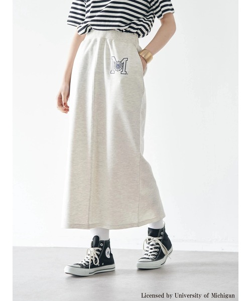 earth music&ecology（アースミュージックアンドエコロジー）の「別注 MICHIGAN ミニ裏毛タイトスカート（スカート・レディース・チャコールグレー/イエロー/ホワイト系その他・FREE）」の4枚目の写真