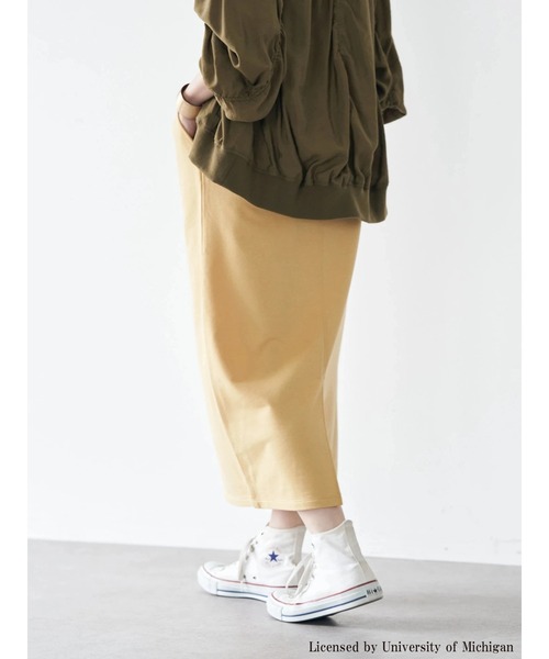 earth music&ecology（アースミュージックアンドエコロジー）の「別注 MICHIGAN ミニ裏毛タイトスカート（スカート・レディース・チャコールグレー/イエロー/ホワイト系その他・FREE）」の16枚目の写真