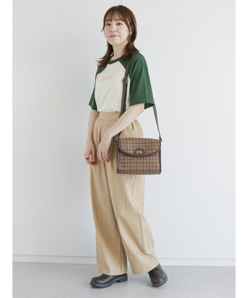ehka sopo（エヘカソポ）の「裾切替タックワイドパンツ（その他パンツ・レディース・ブラック/ベージュ/キナリ・ﾌﾘ-）」の16枚目の写真