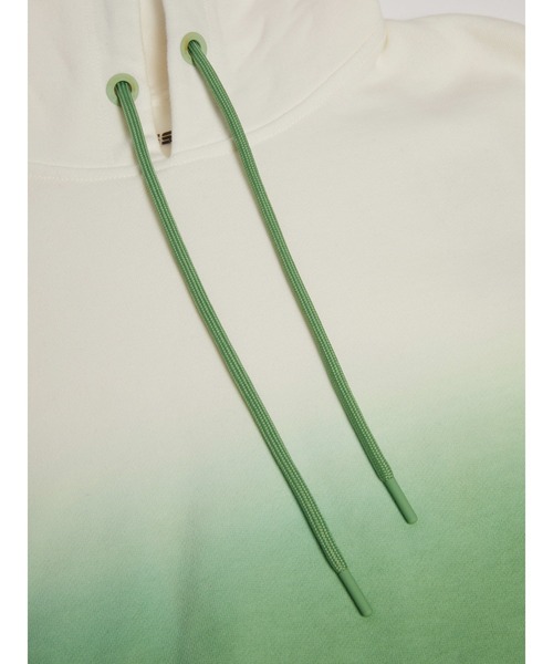 Guess（ゲス）の「Anise Ombre Cropped Hoodie（パーカー・レディース・ライトグリーン/イエロー/ピンク・LARGE/SMALL/MEDIUM/X-SMALL）」の9枚目の写真