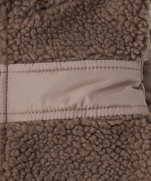 COMME CA ISM（コムサイズム）の「リバーシブル　中綿ベスト（ダウンベスト・キッズ・アイボリー/ブラウン/ブラック・150cm/120cm/130cm/100cm/140cm/110cm）」の12枚目の写真