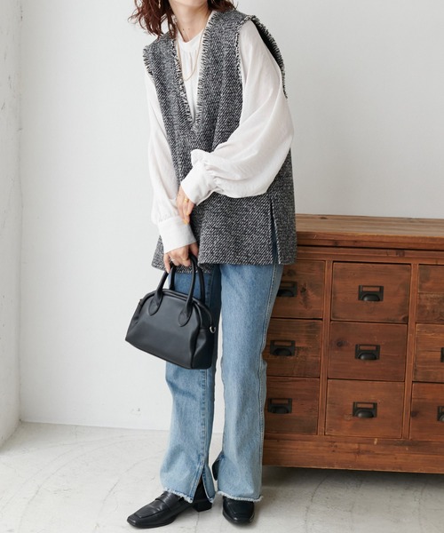 ツィード深Vベスト