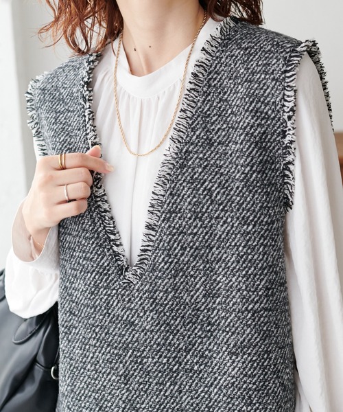 ツィード深Vベスト