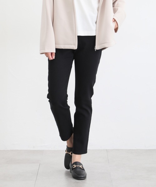 Honeys（ハニーズ）の「デニムスキニー（股下６７ｃｍ）（デニムパンツ・レディース・ライトインディゴブルー/ワンウォッシュ/ブルー/ブラック・SS/S/M/L/LL）」の2枚目の写真