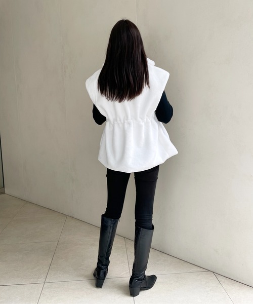 StyleSea（スタイルシー）の「ファーベスト（ベスト・レディース・ホワイト/ベージュ・FREE）」の20枚目の写真