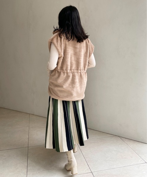 StyleSea（スタイルシー）の「ファーベスト（ベスト・レディース・ホワイト/ベージュ・FREE）」の6枚目の写真