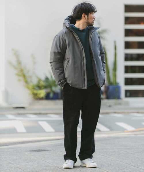 URBAN RESEARCH DOORS（アーバンリサーチドアーズ）の「ラミネートダウンパーカー（ダウンジャケット/コート・メンズ・ブラック/チャコールグレー/オリーブ・MEDIUM/LARGE）」の21枚目の写真